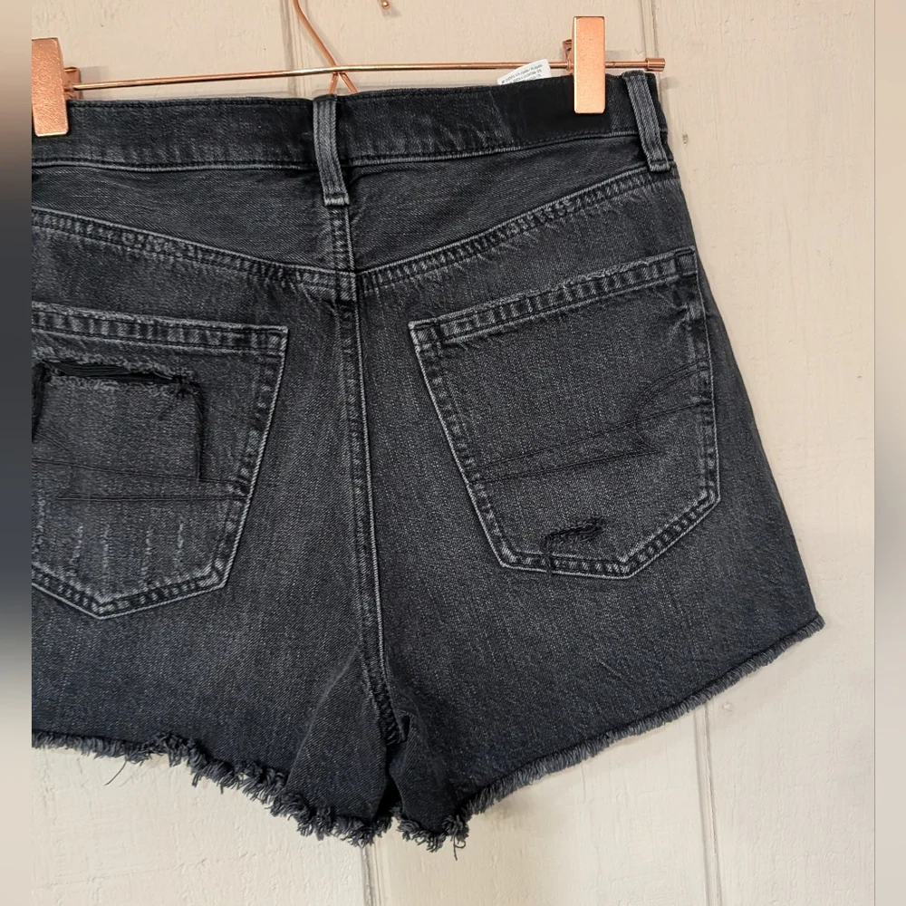 American Eagle Outfitters faded black